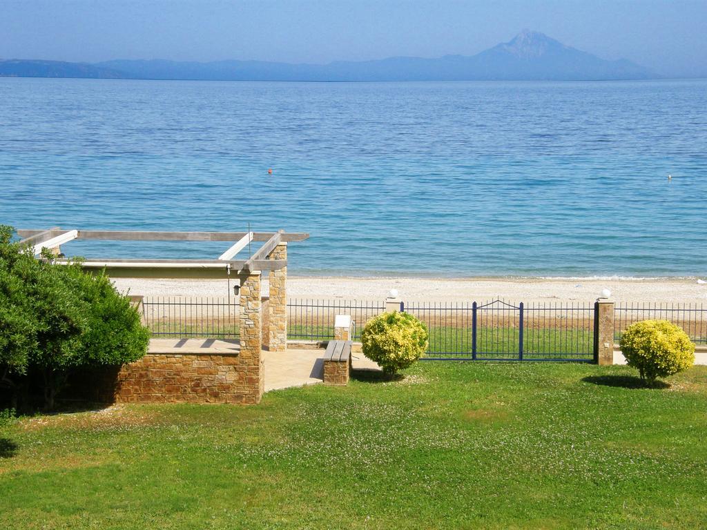 Villa Nefeli - Akti Salonikiou A Айос-Николаос Экстерьер фото