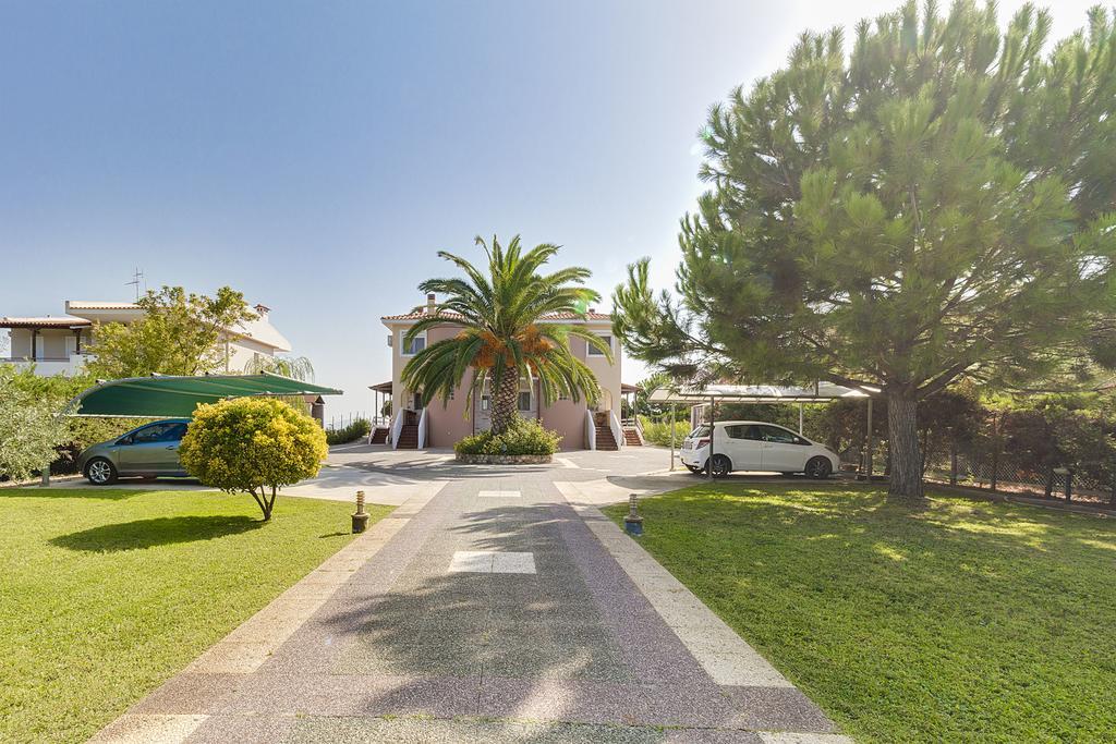 Villa Nefeli - Akti Salonikiou A Айос-Николаос Экстерьер фото